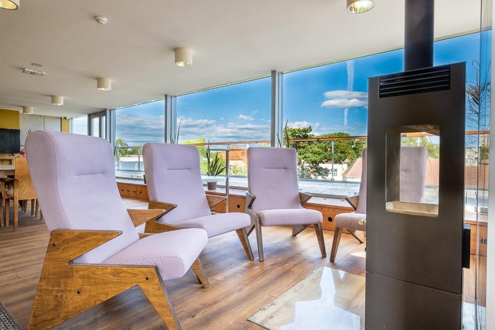 Johan Design & Spa Hotel Kuressaare Bagian luar foto