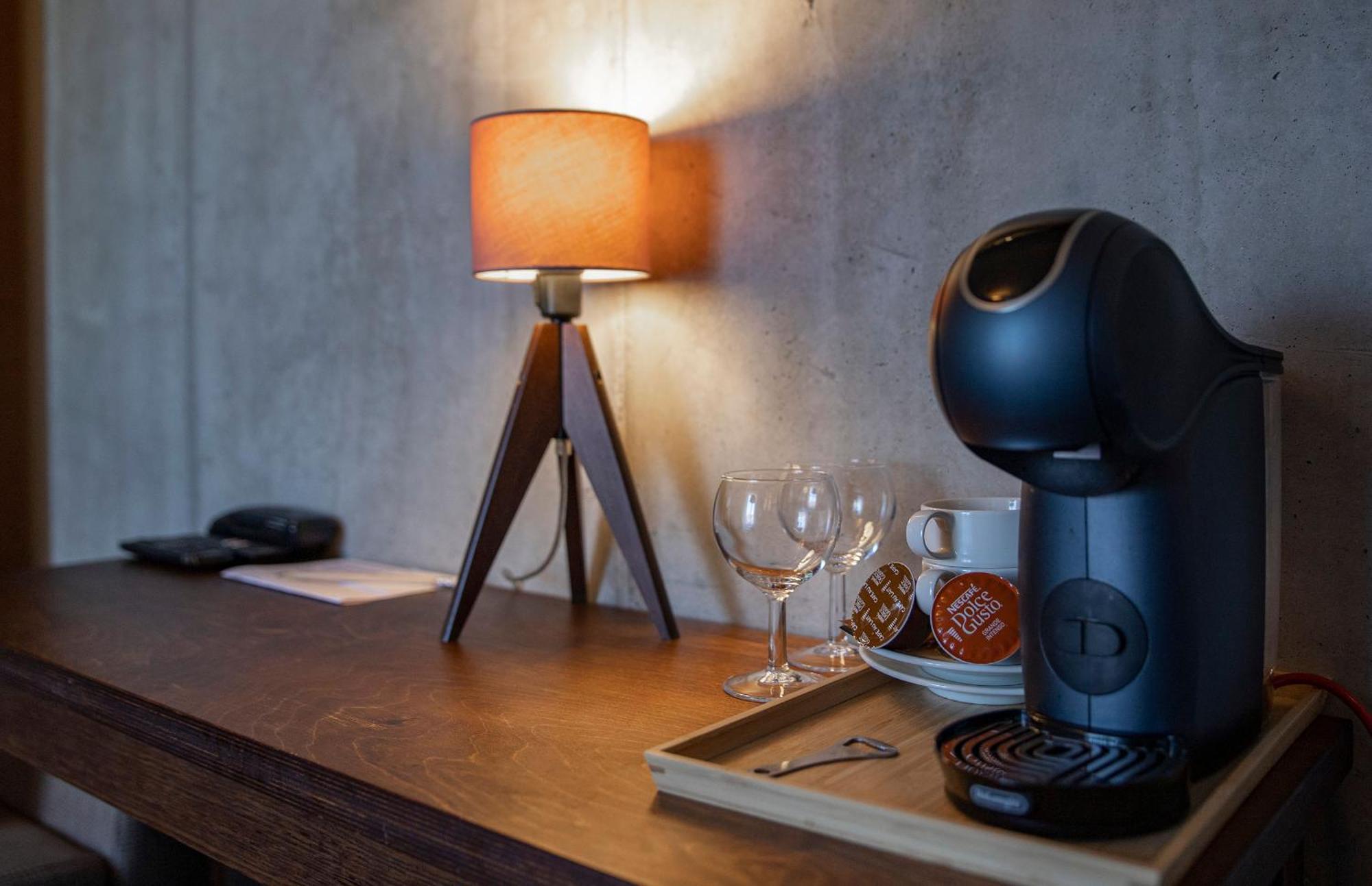 Johan Design & Spa Hotel Kuressaare Bagian luar foto