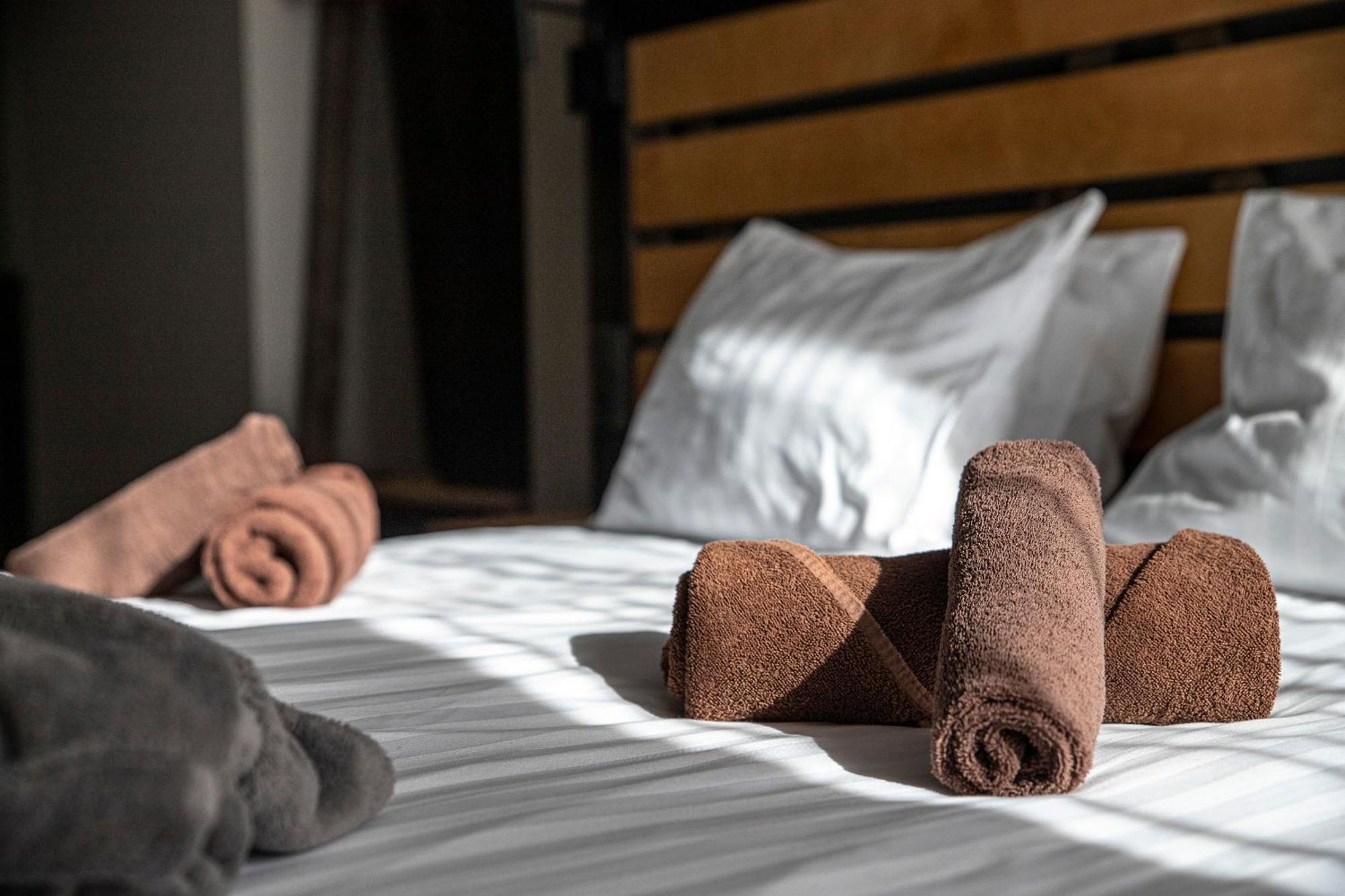 Johan Design & Spa Hotel Kuressaare Bagian luar foto